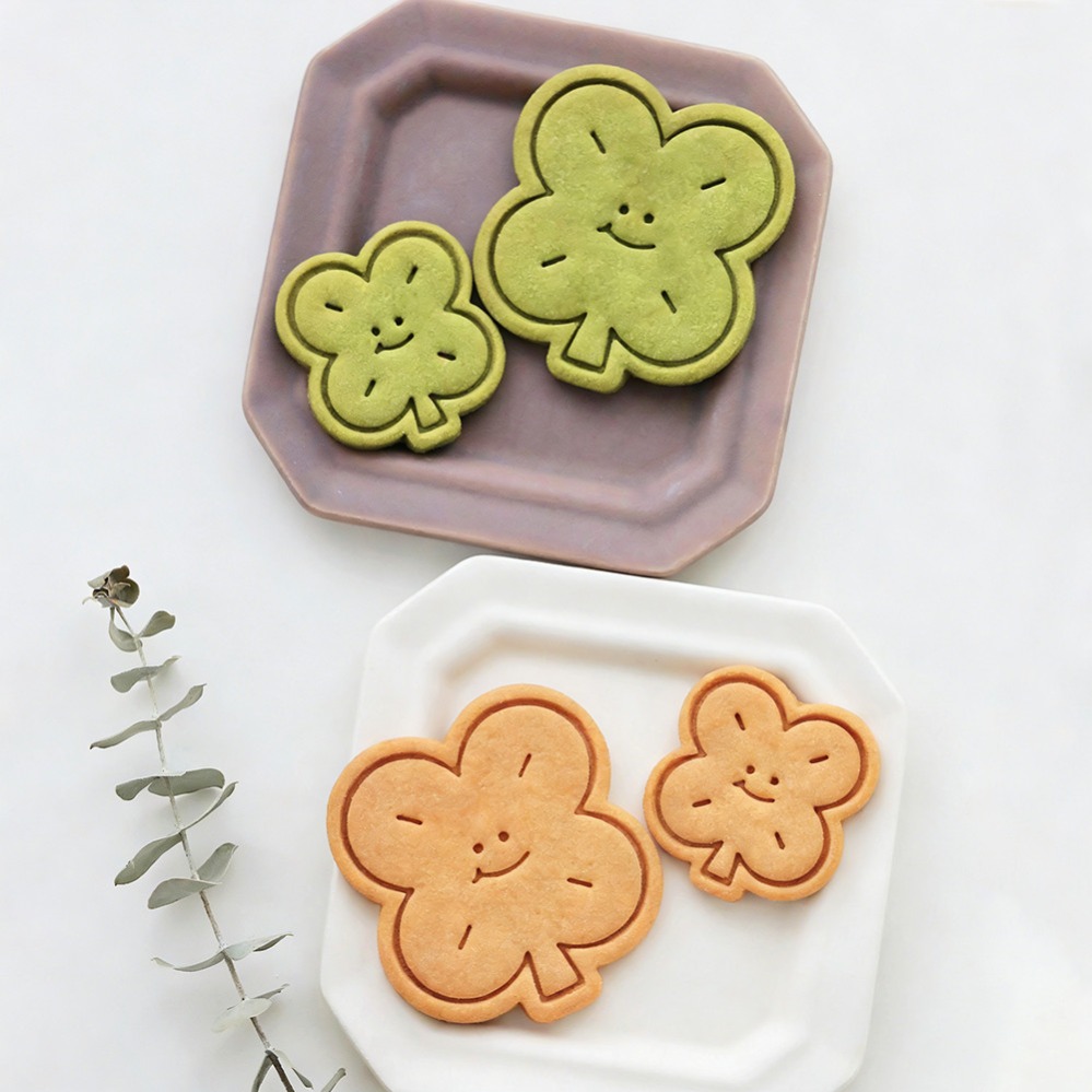 Lucky Four-Leaf Clover Cookie  - Kitchen Equipment For Baking recension och pris